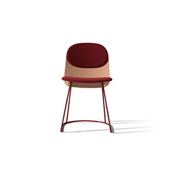 韋奇椅 Wedge chair