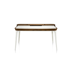 Airia™ 寫(xiě)字桌 Airia™ desk