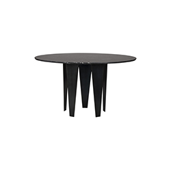 格拉夫頓餐桌 Grafton Dining Table