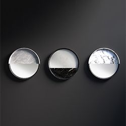 化妝鏡 Vanity Mirror