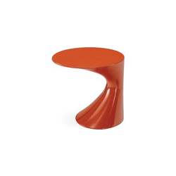 托德C形茶幾 tod side table
